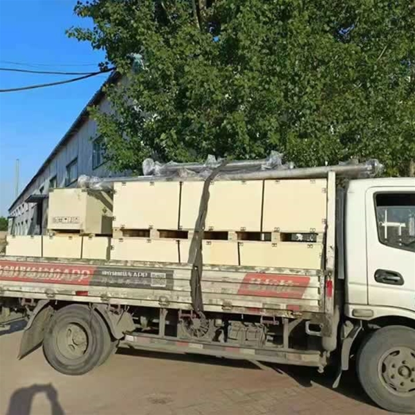 醫（yī）藥攪拌裝置裝車發貨